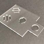 5mm vastag extrudált plexi lemezből lézervágott előlap.